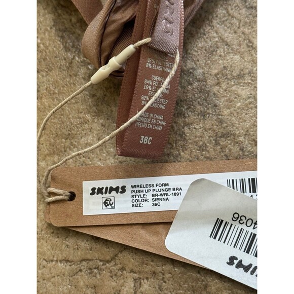 Skims Wireless Form Push up Bra Sienna Size 36C - Picture 8 of 8